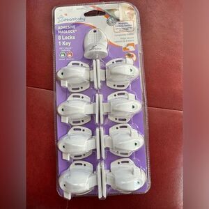 Dreambaby adhesive mag lock 8 locks with key for drawers and cabinets. NIB